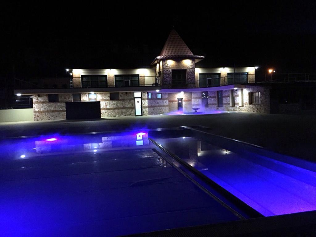 Zolota Gora Hotel-Rancho Uschhorod Exterior foto